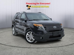 Used 2015  Ford Explorer 4d SUV 4WD Limited at Paradise Motors near Lansing&comma; MI