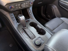 Used 2017  GMC Acadia 4d SUV AWD SLT-2 at Paradise Motors near Lansing, MI