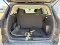 Used 2018  Ford Escape 4d SUV FWD SE at Paradise Motors near Lansing&comma; MI