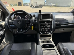 Used 2019 Dodge Grand Caravan 4d Wagon SXT at Paradise Motors near Lansing, MI