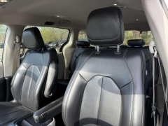 Used 2021  Chrysler Voyager LXI FWD at Paradise Motors near Lansing&comma; MI