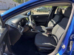 Used 2018  Chevrolet Cruze 4d Sedan LT Auto at Paradise Motors near Lansing&comma; MI