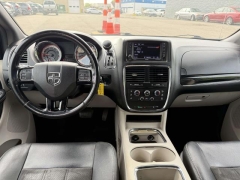 Used 2019  Dodge Grand Caravan 4d Wagon SXT at Paradise Motors near Lansing&comma; MI