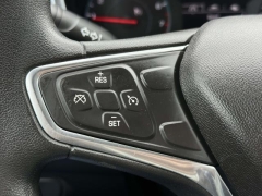 Used 2018  Chevrolet Equinox 4d SUV FWD LT w&sol;1LT at Paradise Motors near Lansing&comma; MI