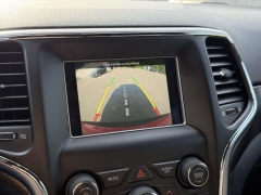 Used 2018  Jeep Grand Cherokee 4d SUV 4WD Laredo at Paradise Motors near Lansing&comma; MI
