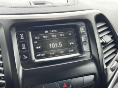 Used 2014 Jeep Cherokee 4d SUV FWD Latitude at Paradise Motors near Lansing, MI