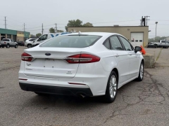Used 2019  Ford Fusion 4d Sedan FWD SE 1.5L EcoBoost at Paradise Motors near Lansing, MI