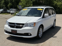 Used 2019 Dodge Grand Caravan 4d Wagon SXT at Paradise Motors near Lansing, MI