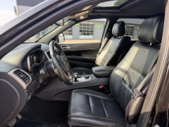 Used 2015  Jeep Grand Cherokee 4d SUV 4WD Limited at Paradise Motors near Lansing&comma; MI