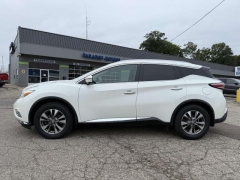 Used 2017  Nissan Murano 4d SUV AWD Platinum &lpar;2017&period;5&rpar; at Paradise Motors near Lansing&comma; MI