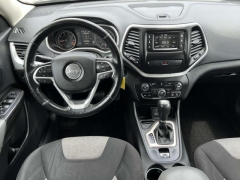 Used 2014 Jeep Cherokee 4d SUV FWD Latitude at Paradise Motors near Lansing, MI