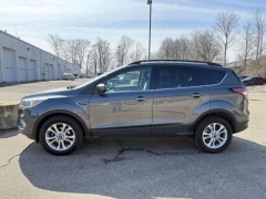 Used 2018  Ford Escape 4d SUV FWD SE at Paradise Motors near Lansing&comma; MI
