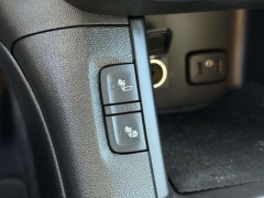 Used 2017  GMC Acadia 4d SUV AWD SLT-2 at Paradise Motors near Lansing, MI