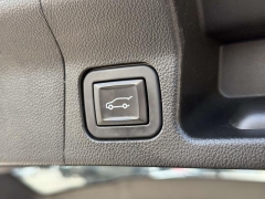 Used 2017  GMC Acadia 4d SUV AWD SLE-2 I4 at Paradise Motors near Lansing&comma; MI