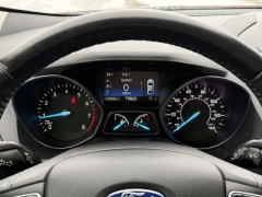 Used 2019  Ford Escape 4d SUV 4WD SEL at Paradise Motors near Lansing&comma; MI