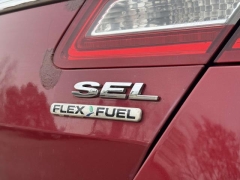 Used 2013  Ford Taurus 4d Sedan SEL V6 at Paradise Motors near Lansing, MI