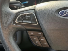 Used 2017  Ford Escape 4d SUV FWD SE at Paradise Motors near Lansing&comma; MI