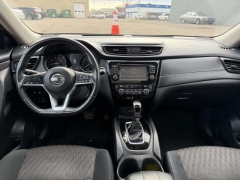 Used 2018  Nissan Rogue 4d SUV AWD SV at Paradise Motors near Lansing&comma; MI