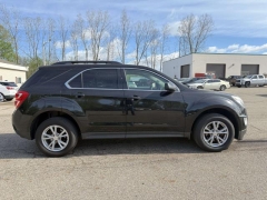 Used 2017  Chevrolet Equinox 4d SUV FWD LT at Paradise Motors near Lansing&comma; MI