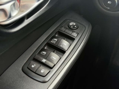Used 2016  Jeep Cherokee 4d SUV 4WD Latitude V6 at Paradise Motors near Lansing&comma; MI