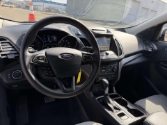 Used 2017  Ford Escape 4d SUV FWD SE at Paradise Motors near Lansing&comma; MI