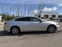 Used 2020  Chevrolet Malibu 4d Sedan LT at Paradise Motors near Lansing&comma; MI