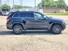 Used 2019  Jeep Grand Cherokee 4d SUV 4WD Limited V6 at Paradise Motors near Lansing&comma; MI
