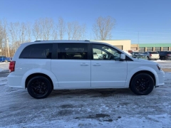 Used 2019  Dodge Grand Caravan 4d Wagon SXT at Paradise Motors near Lansing&comma; MI