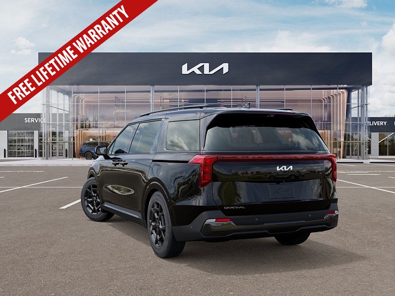2026 Kia Carnival SX photo 4