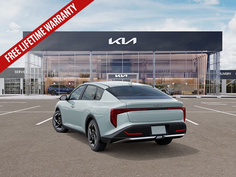 2025 Kia K4 EX photo 4