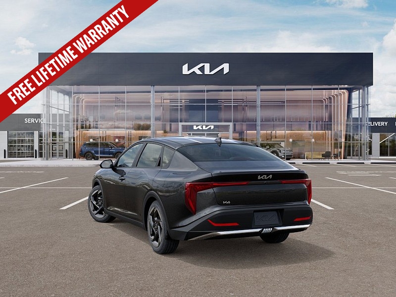 2025 Kia K4 EX photo 4