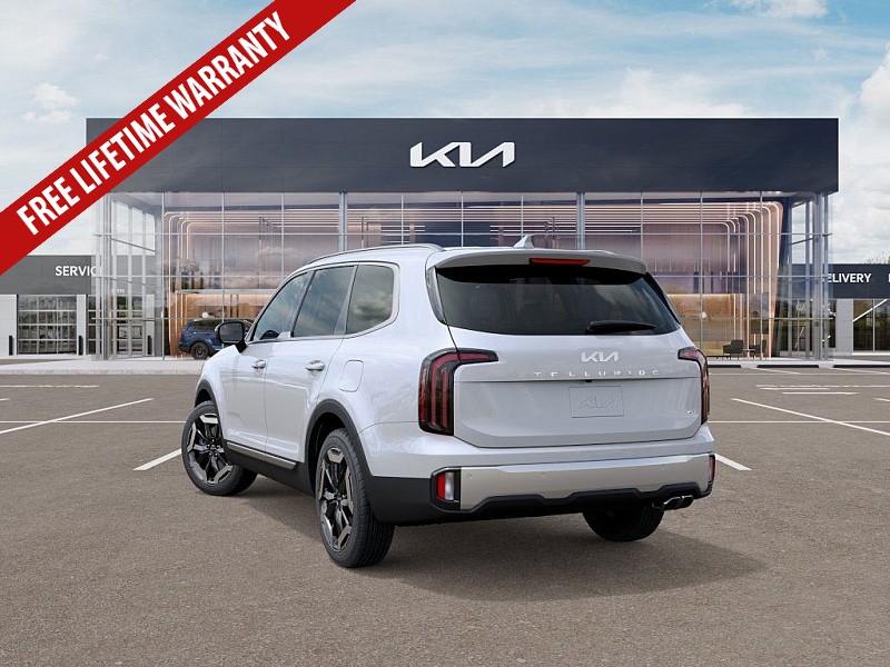 2025 Kia Telluride EX photo 4
