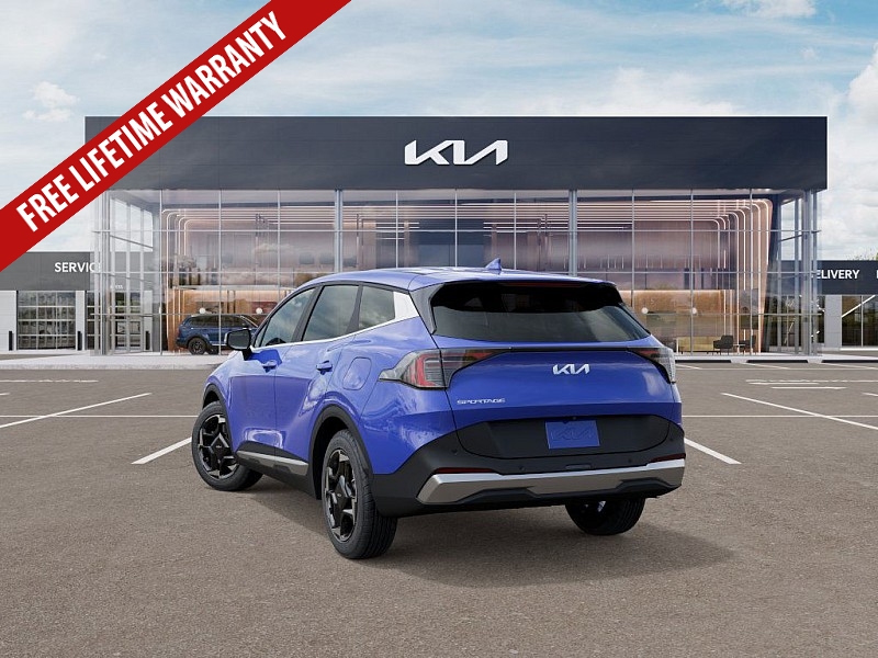2026 Kia Sportage EX photo 3