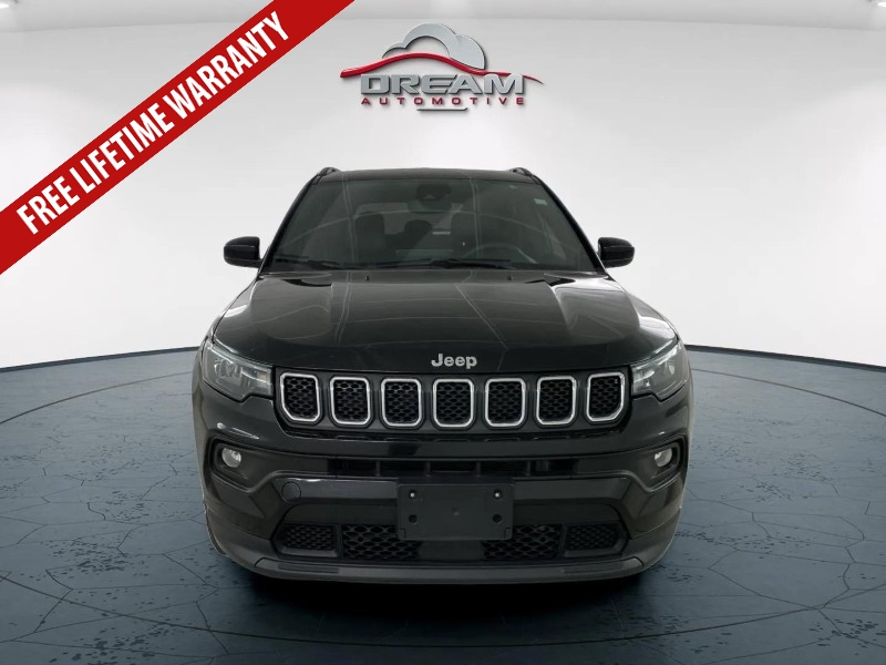 Used 2024 Jeep Compass Latitude with VIN 3C4NJDBN1RT598702 for sale in Kansas City