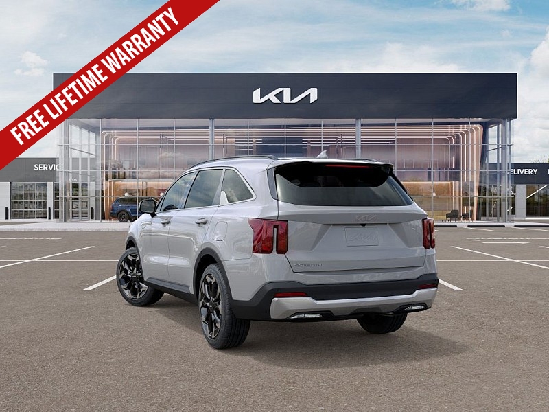 2026 Kia Sorento SX photo 4
