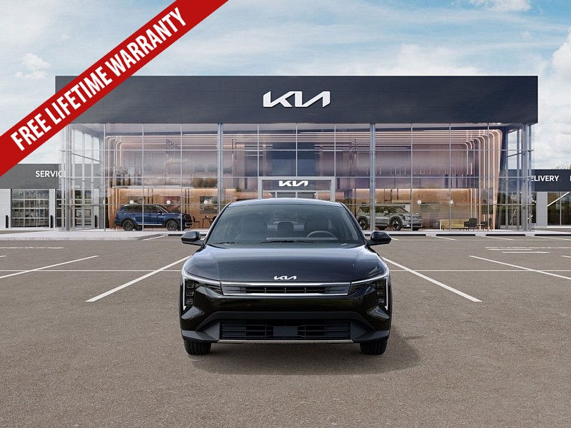 2025 Kia K4 EX photo 2