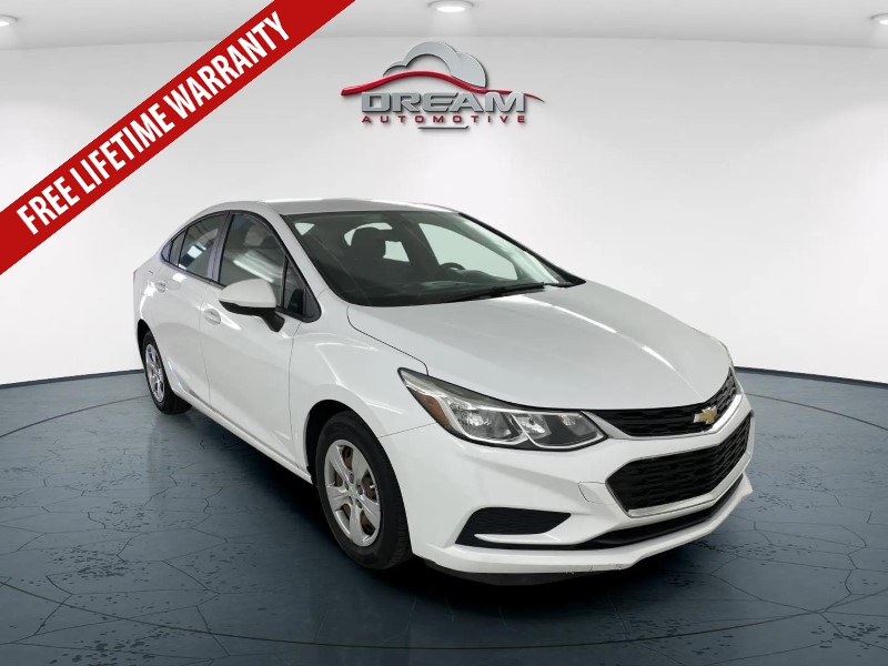 Used 2018 Chevrolet Cruze LS with VIN 1G1BC5SM8J7213163 for sale in Kansas City