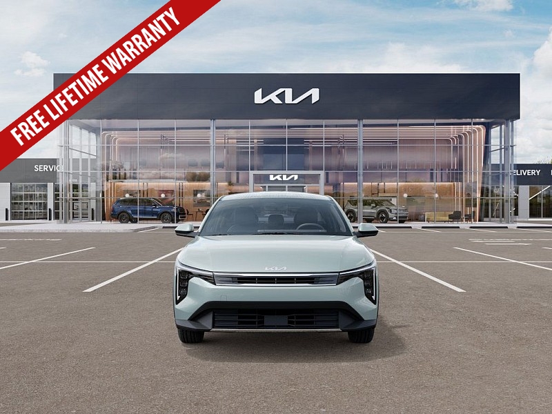 2025 Kia K4 EX photo 2
