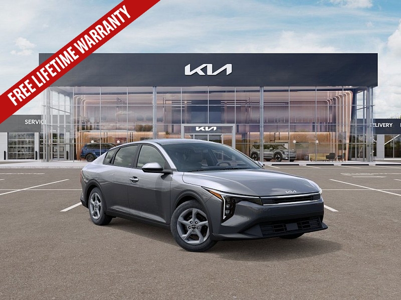 2025 Kia K4 LXS's photo