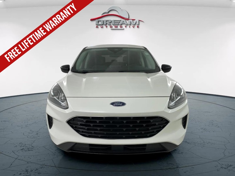 Used 2021 Ford Escape SE with VIN 1FMCU9G69MUA37364 for sale in Kansas City