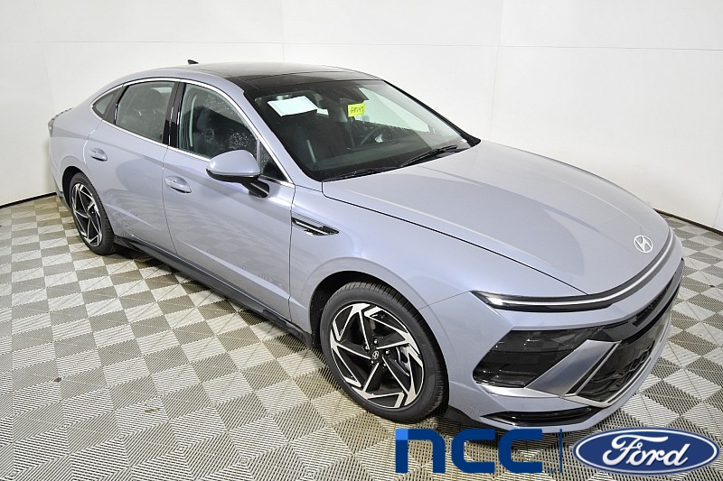 New 2024  Hyundai Sonata SEL 2.5L FWD at Promax Automotive near Bettendorf, IA