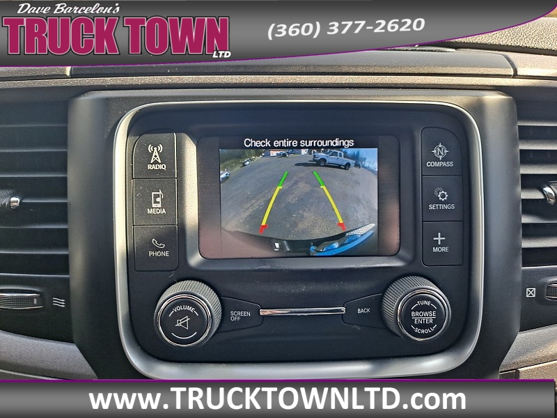 View vehicle photo 6