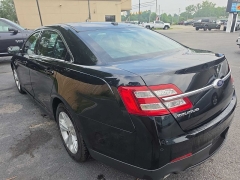 Used 2018  Ford Taurus 4d Sedan FWD SEL at City Wide Auto Credit near Toledo&comma; OH