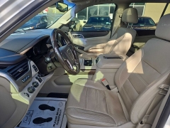 Used 2018  GMC Yukon 4d SUV 4WD Denali at City Wide Auto Credit near Toledo, OH