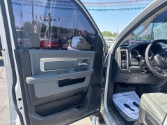Used 2017  Ram 1500 4WD Quad Cab SLT at City Wide Auto Credit near Toledo&comma; OH