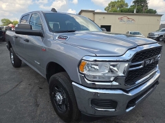 Used 2022  Ram 2500 4WD Tradesman Crew Cab 6'4" Box at City Wide Auto Credit near Toledo, OH
