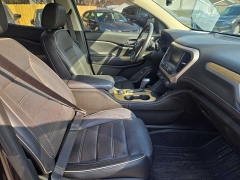 Used 2018  GMC Acadia 4d SUV AWD Denali at City Wide Auto Credit near Toledo&comma; OH