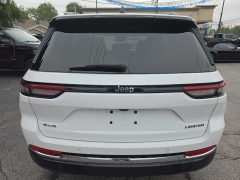 Used 2022  Jeep Grand Cherokee Limited 4x4 at City Wide Auto Credit near Toledo&comma; OH