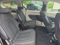 Used 2022  Chrysler Voyager LX FWD at City Wide Auto Credit near Toledo&comma; OH