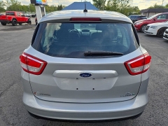 Used 2017  Ford C-MAX Hybrid 4d Hatchback SE at City Wide Auto Credit near Toledo, OH